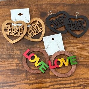 Source Unknown Wooden Heart and Circle Earrings Set